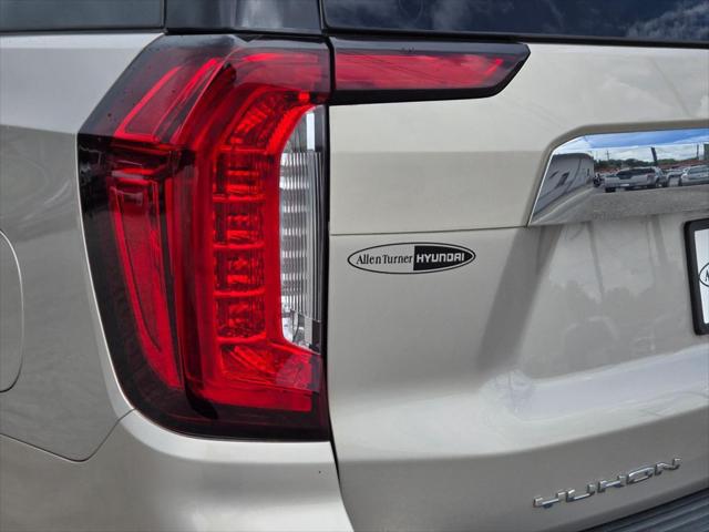 2022 GMC Yukon 2WD SLT