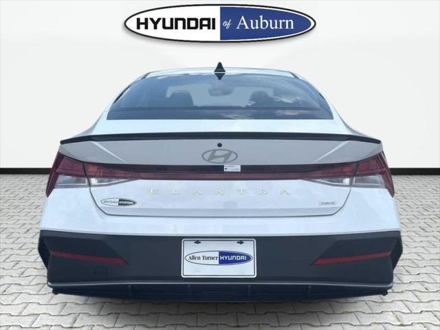 2025 Hyundai Elantra Hybrid SEL Sport