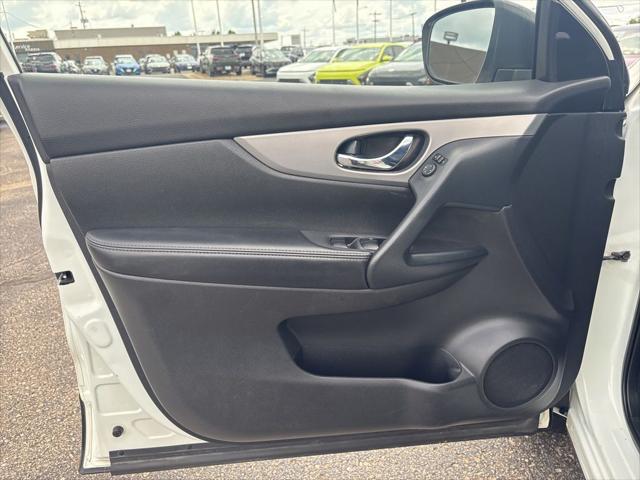2020 Nissan Rogue Sport SL AWD Xtronic CVT