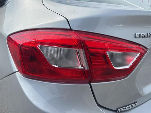 2017 Chevrolet Cruze LT Auto
