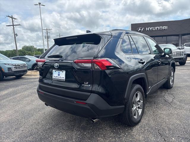 2024 Toyota RAV4 Hybrid LE