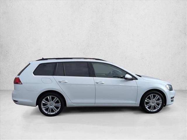 2015 Volkswagen Golf SportWagen TDI SE 4-Door