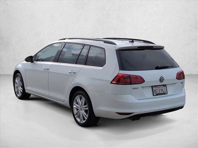 2015 Volkswagen Golf SportWagen TDI SE 4-Door