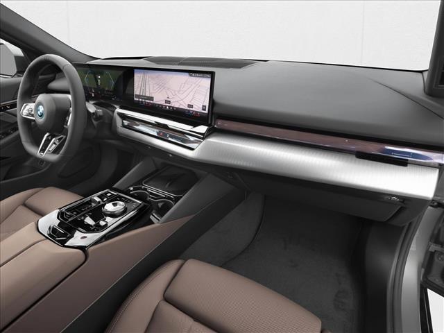 2027 BMW 5 Series 550e xDrive