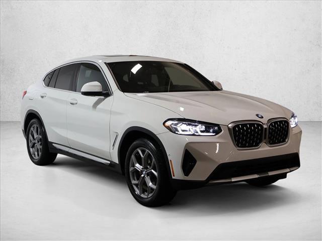 2023 BMW X4 xDrive30i