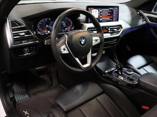 2023 BMW X4 xDrive30i