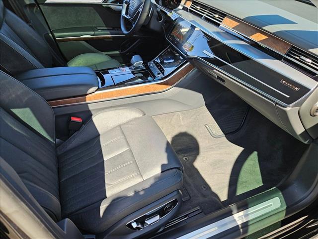 2022 Audi A8 L 55 TFSI quattro Tiptronic