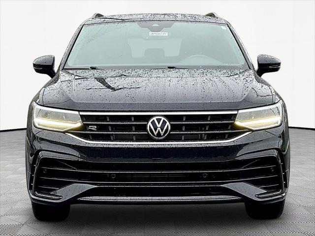 2022 Volkswagen Tiguan 2.0T SE R-Line Black
