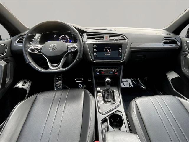2022 Volkswagen Tiguan 2.0T SE R-Line Black
