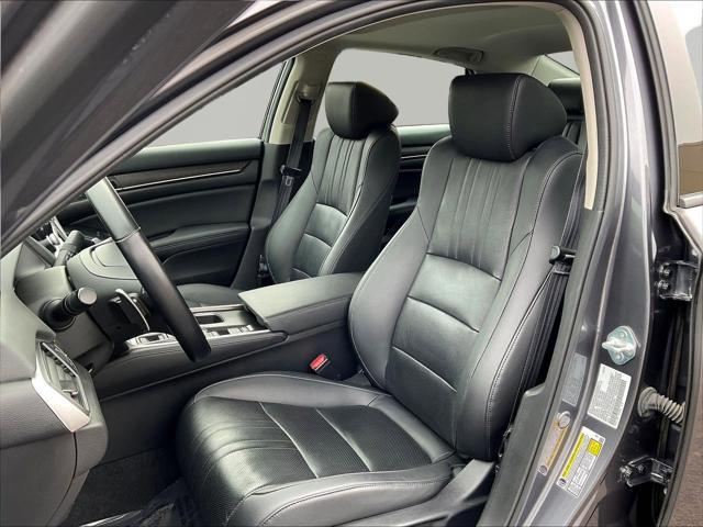 2022 Honda Accord Hybrid Touring