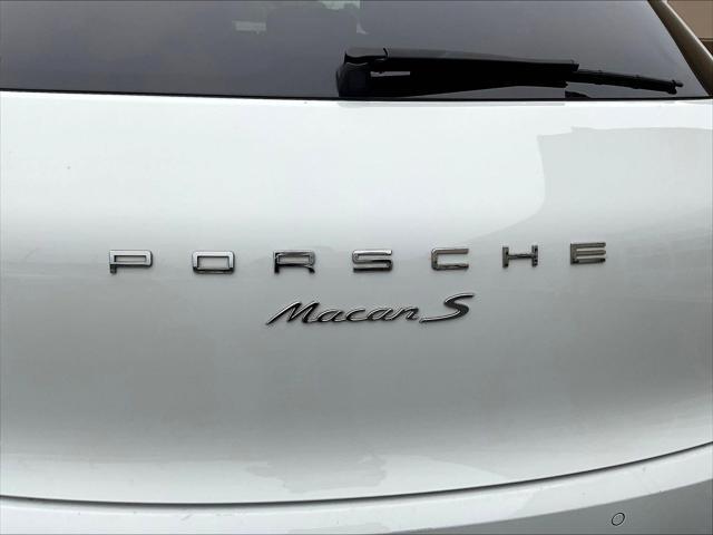 2018 Porsche Macan S