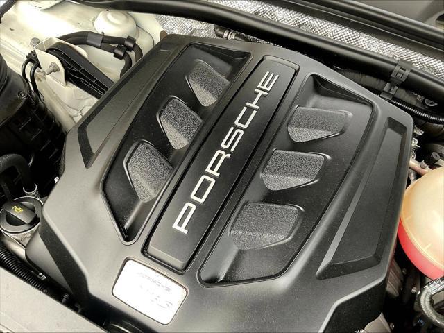2018 Porsche Macan S