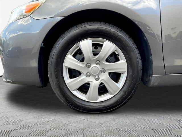 2010 Toyota Camry LE