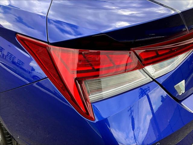 2023 Hyundai Elantra Hybrid Limited