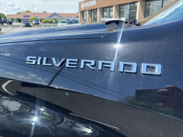 2022 Chevrolet Silverado 1500 4WD Crew Cab Short Bed LT with 2FL