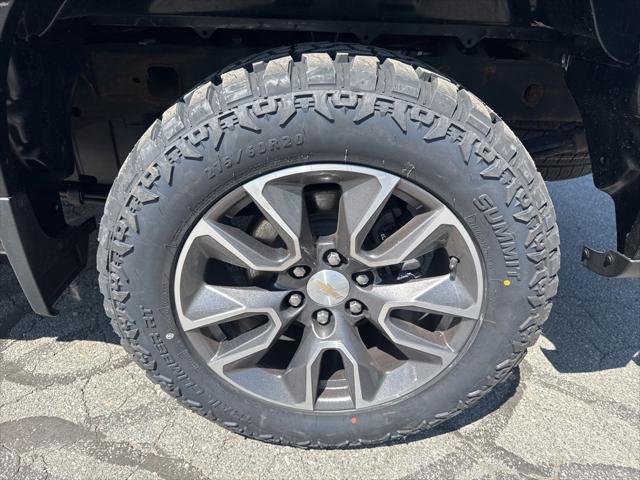 2022 Chevrolet Silverado 1500 4WD Crew Cab Short Bed LT with 2FL