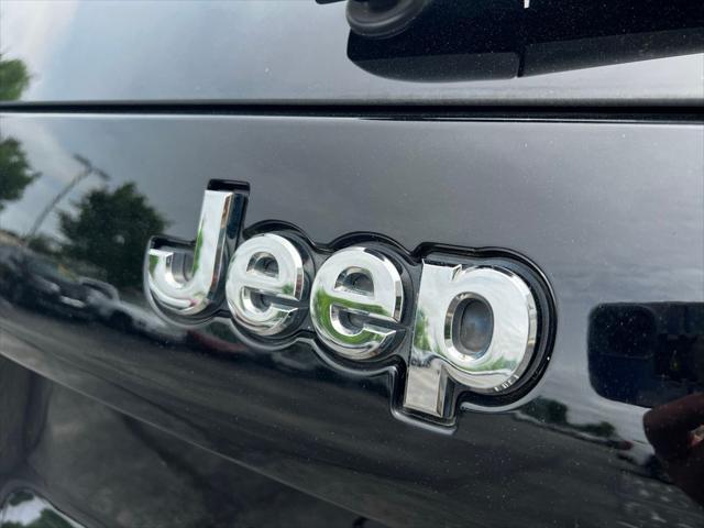2019 Jeep Cherokee Limited FWD