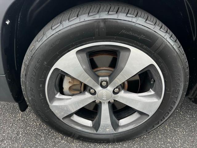 2019 Jeep Cherokee Limited FWD