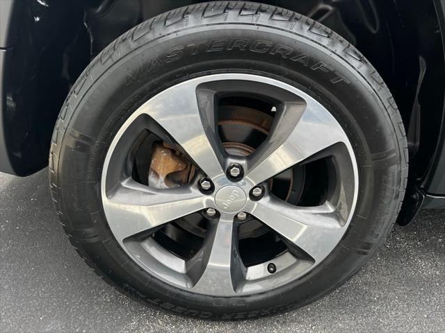 2019 Jeep Cherokee Limited FWD