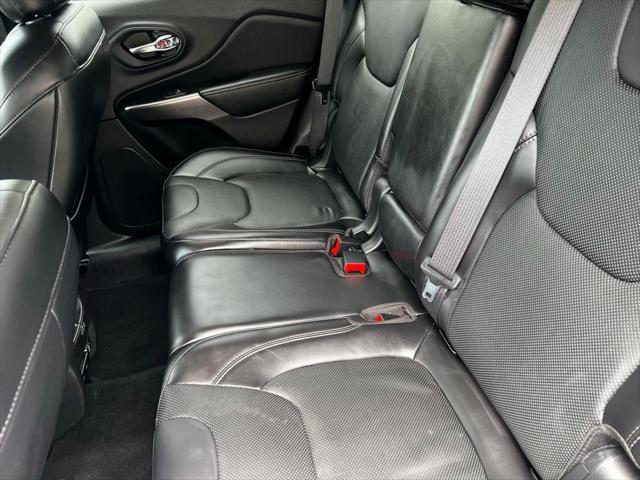 2019 Jeep Cherokee Limited FWD