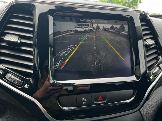 2019 Jeep Cherokee Limited FWD