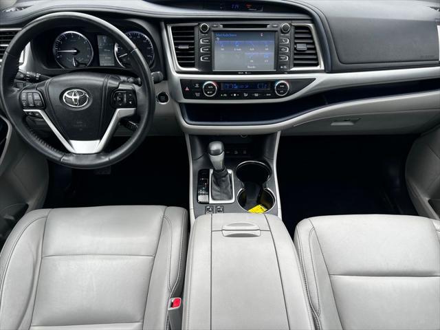 2014 Toyota Highlander XLE V6