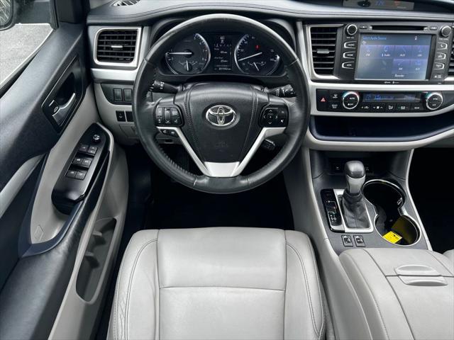 2014 Toyota Highlander XLE V6