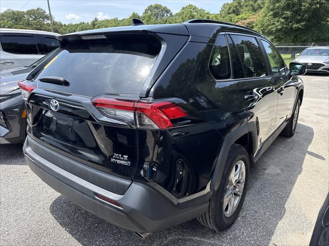 2023 Toyota RAV4 Hybrid XLE