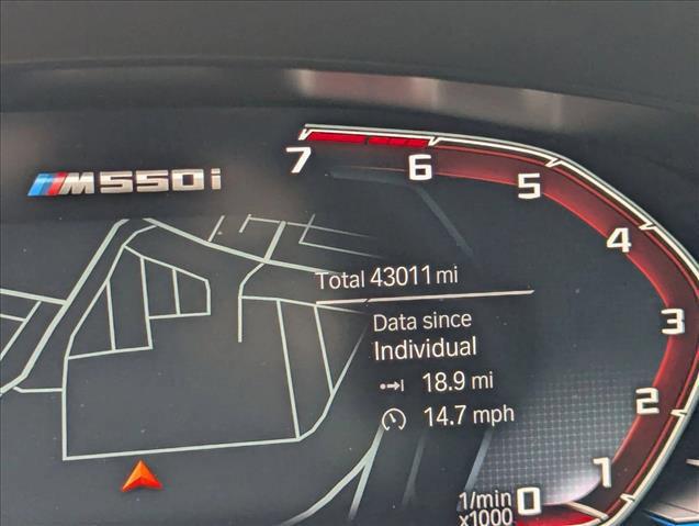2022 BMW M5 i xDrive