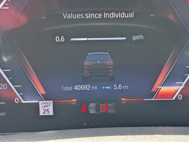 2023 BMW X7 xDrive40i