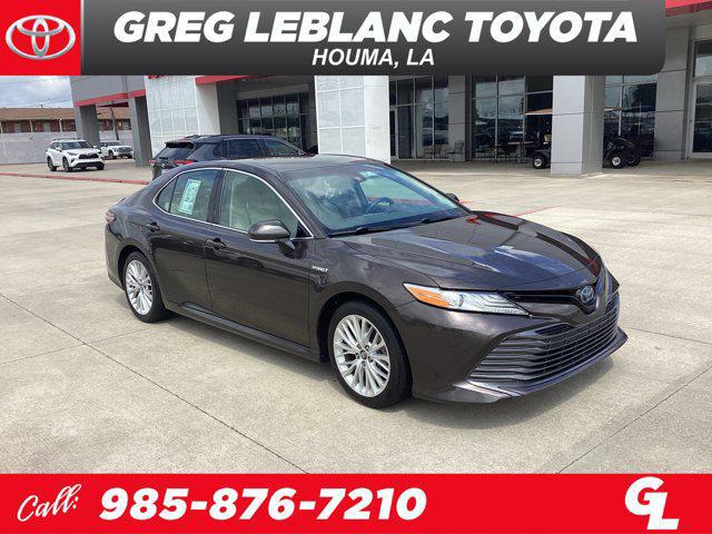2020 Toyota Camry XLE Hybrid for sale in Houma, LA