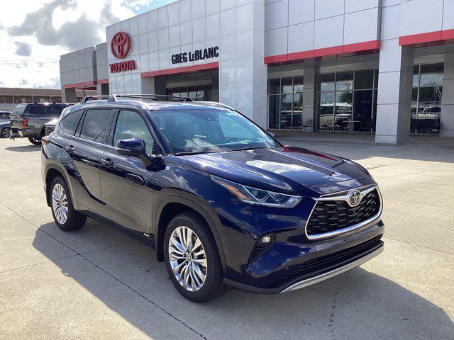 2026 Toyota Highlander Hybrid Platinum for sale in Houma, LA