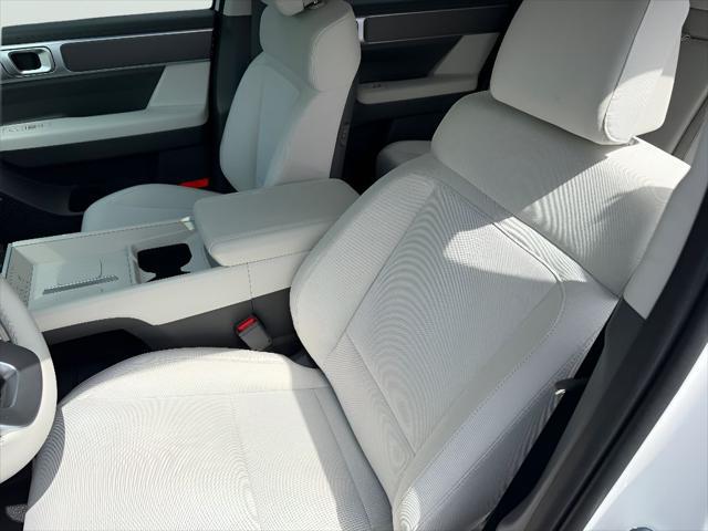 2026 Hyundai Santa Fe SE
