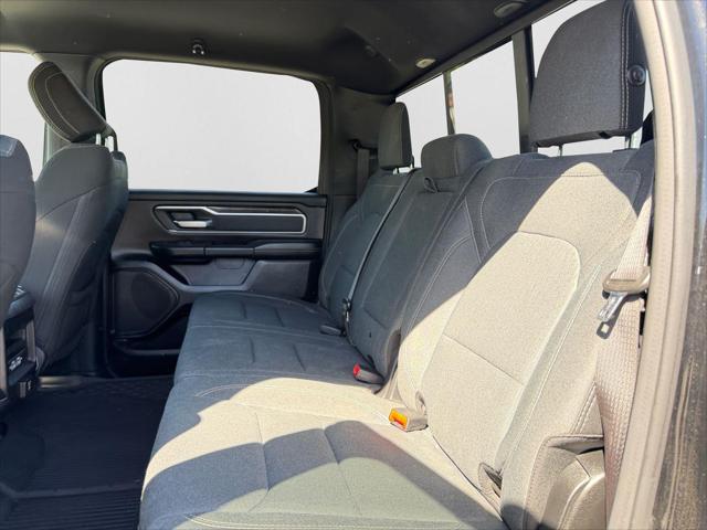2021 Ram 1500 Big Horn Crew Cab 4x4 5'7" Box