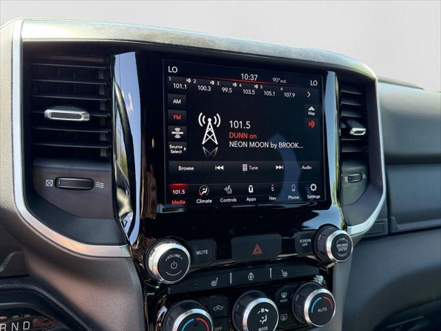 2021 Ram 1500 Big Horn Crew Cab 4x4 5'7" Box