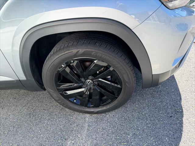 2023 Volkswagen Atlas Cross Sport 3.6L V6 SE w/Technology