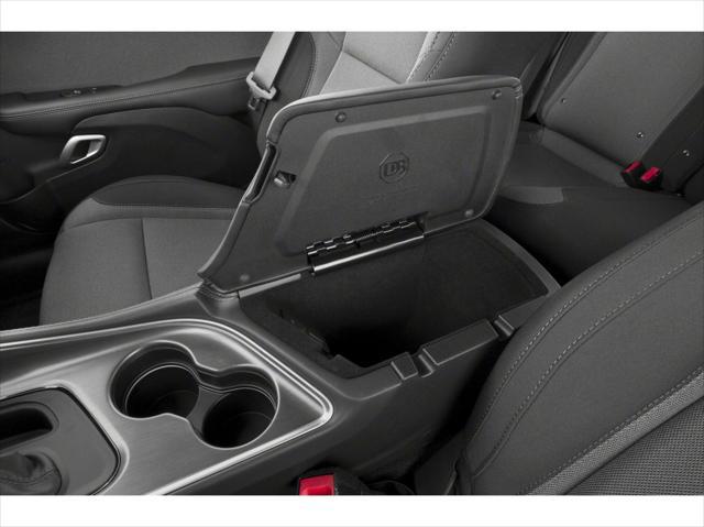 2015 Dodge Challenger SXT Plus