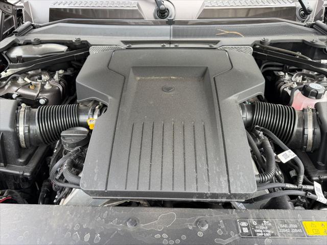 2026 Land Rover Defender P635 OCTA