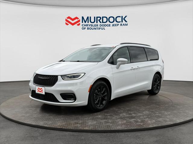 2021 Chrysler Pacifica Touring L for sale in West Bountiful, UT