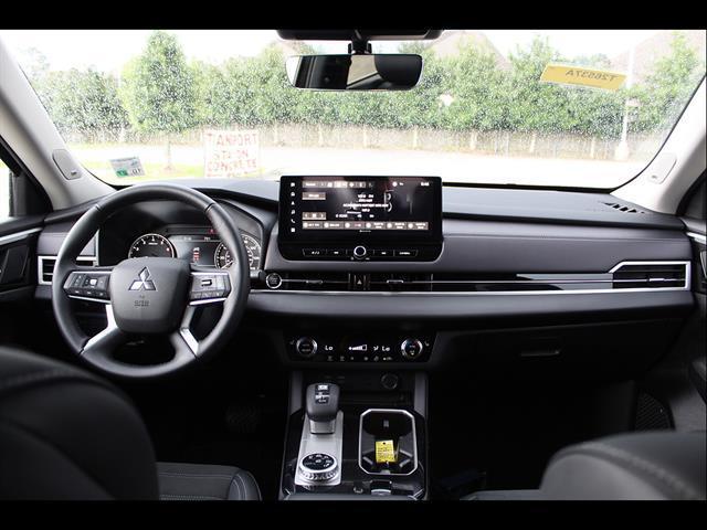 2025 Mitsubishi Outlander SE 2.5 2WD
