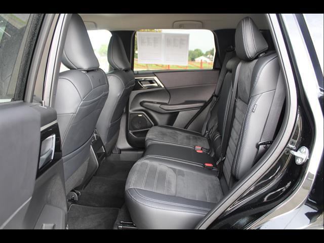 2025 Mitsubishi Outlander SE 2.5 2WD