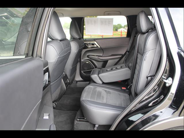 2025 Mitsubishi Outlander SE 2.5 2WD