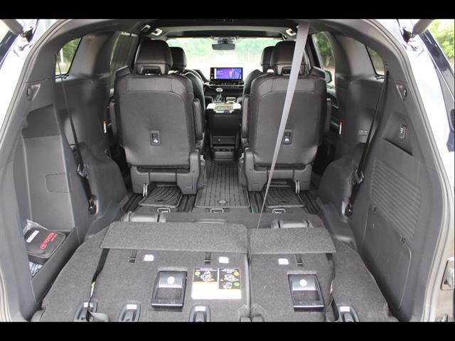 2025 Toyota Sienna Limited