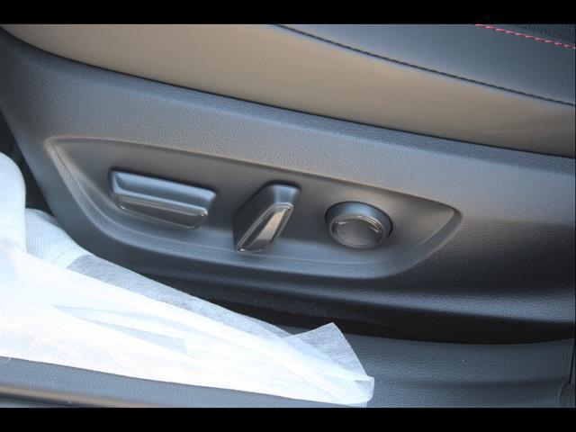 2026 Toyota Prius Plug-In XSE