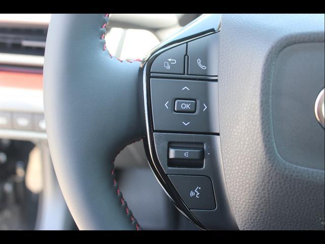 2026 Toyota Prius Plug-In XSE