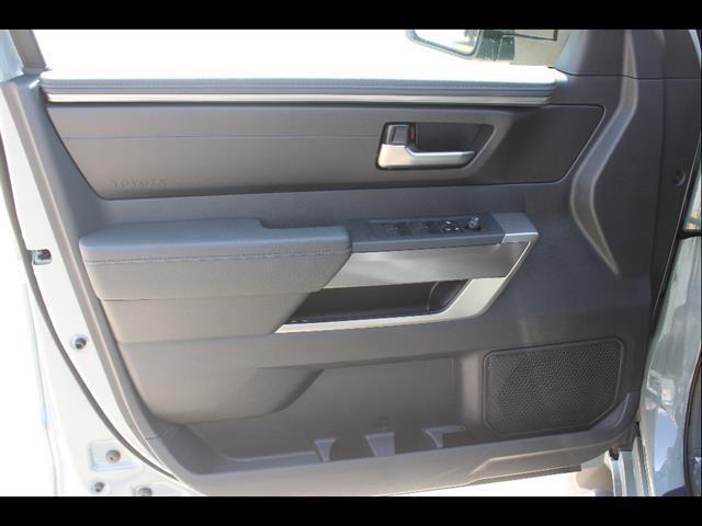 2026 Toyota Tundra SR5 CrewMax 5.5' Bed