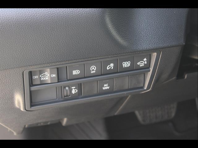 2026 Toyota Tundra SR5 CrewMax 5.5' Bed