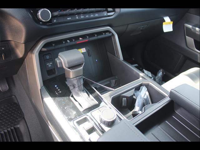 2026 Toyota Tundra SR5 CrewMax 5.5' Bed