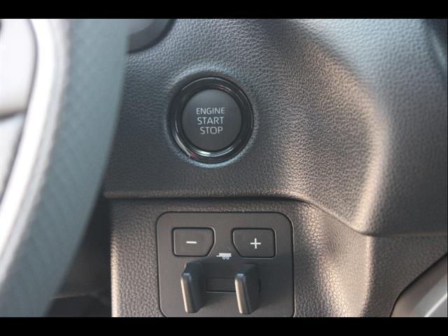 2026 Toyota Tundra SR5 CrewMax 5.5' Bed