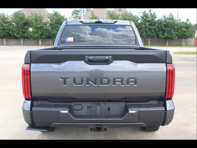 2026 Toyota Tundra SR5 CrewMax 5.5' Bed